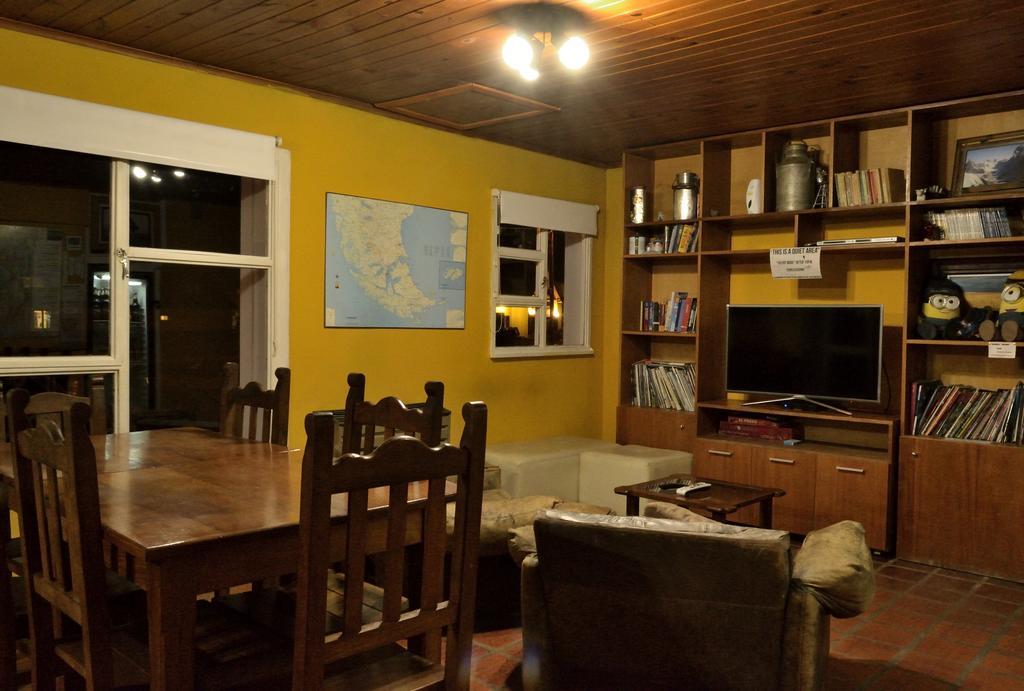Hostel Lo De Trivi El Chaltén Zewnętrze zdjęcie